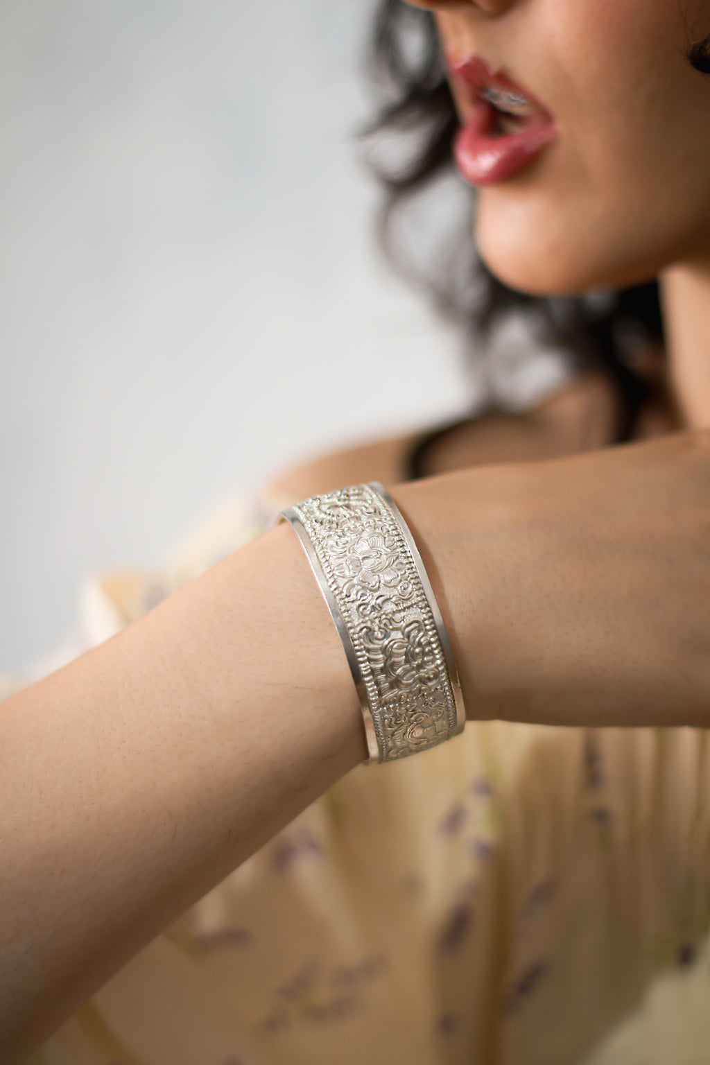 BRAZALETE FLORAL DE PLATA