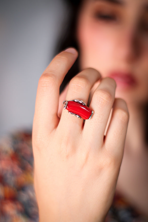 ANILLO DE PLATA Y CORAL